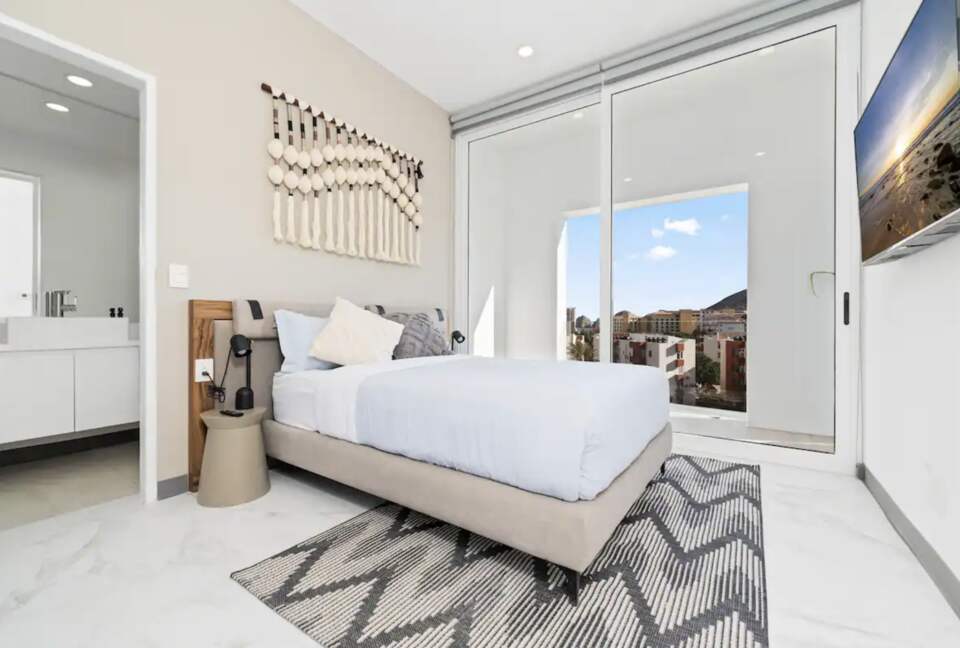 Sol y Mar Escape - Cabo San Lucas, Mexico