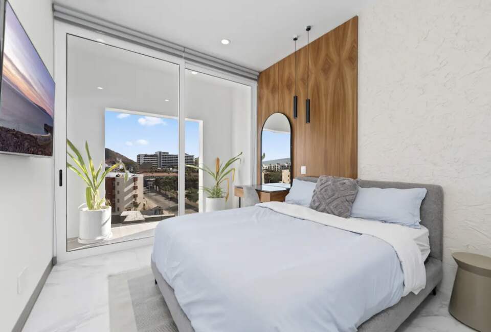 Sol y Mar Escape - Cabo San Lucas, Mexico