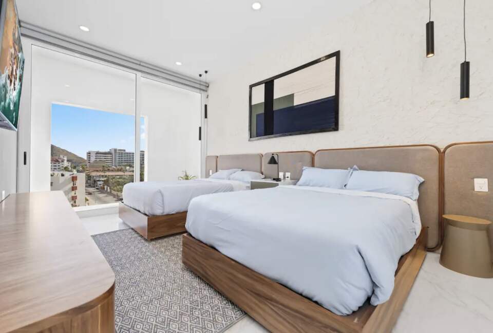 Sol y Mar Escape - Cabo San Lucas, Mexico