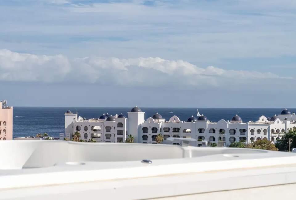 Sol y Mar Escape - Cabo San Lucas, Mexico