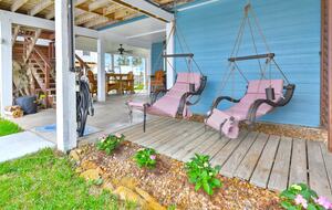 Coastal Haven: Relaxation and Adventure in Jamaica Beach - Jamaica Beach, Texas