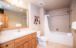 Whitefish Mountain Hideaway - Whitefish, Montana