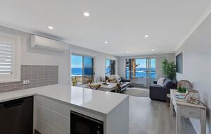 Ocean Pines Apartment - Blue Bay, Australia