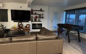 High Bluff Waterfront Contemporary Home in Gig Harbor - Gig Harbor, Washington