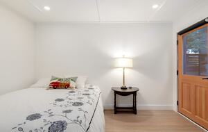 Summer Place Carriage House - Whistler, Canada