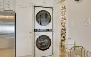 Luxury Beach Retreat | Short Walk to Sand - Galveston, Texas