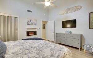 Luxury Beach Retreat | Short Walk to Sand - Galveston, Texas