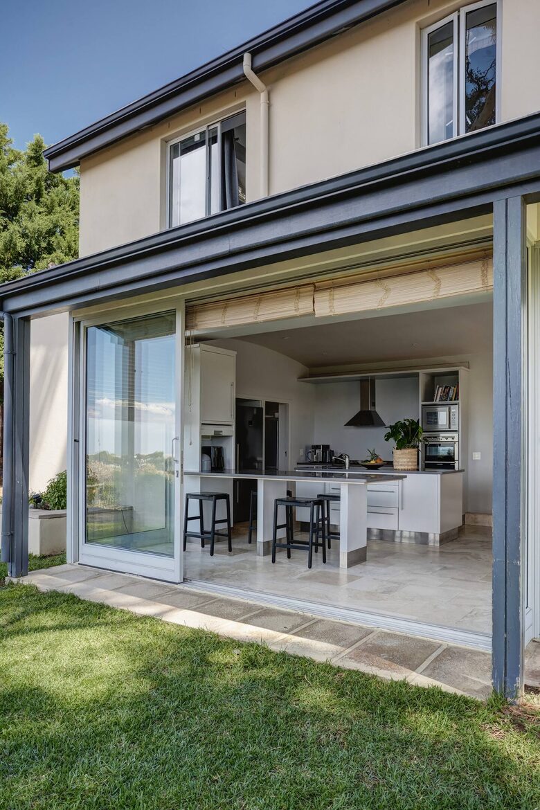 Merlot House - Cape Town, South Africa