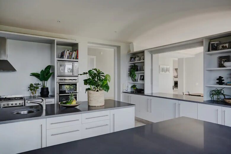 Merlot House - Cape Town, South Africa