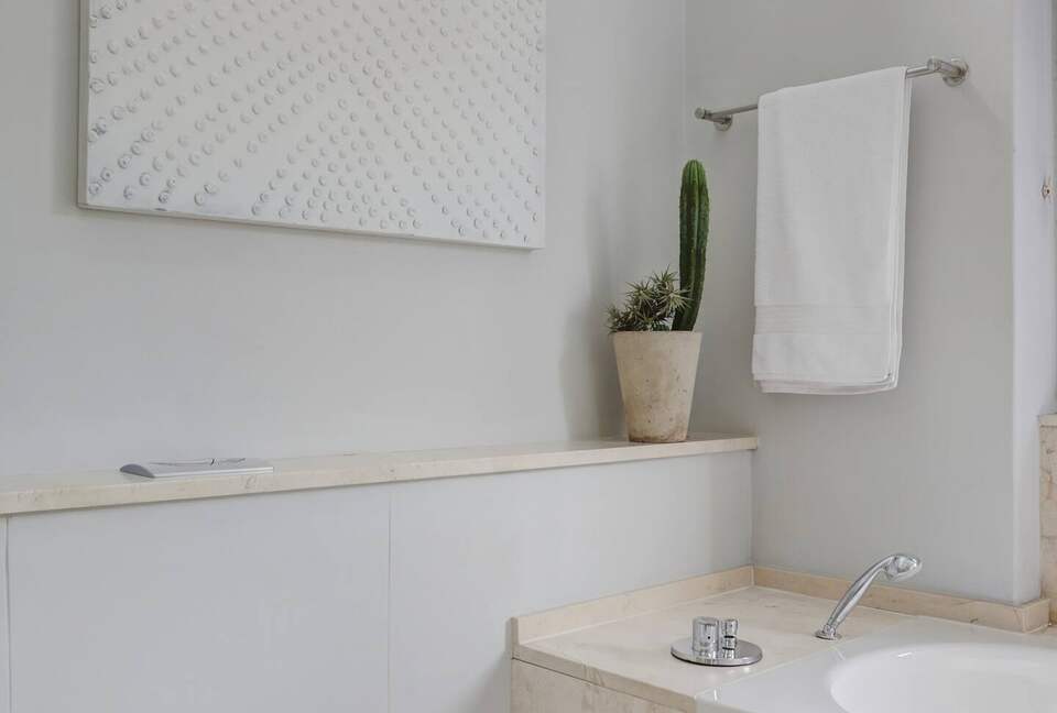 Merlot House - Cape Town, South Africa