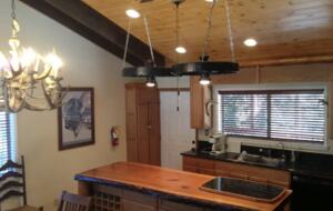 Grizzly Mountain Retreat - Big Bear Lake, California