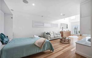 Bahamas on Brooks - Newcastle, Australia