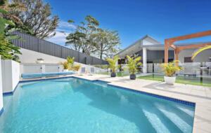 Bahamas on Brooks - Newcastle, Australia