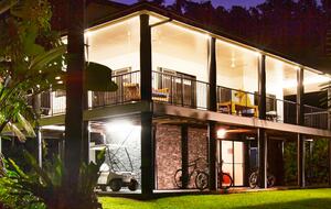 Blue Lagoon Villa | Misty Mountains Rainforest Retreat - Bellenden Ker, Australia