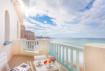 Sea & Sky Villa - Biarritz, France