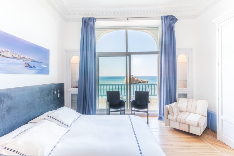 Sea & Sky Villa - Biarritz, France