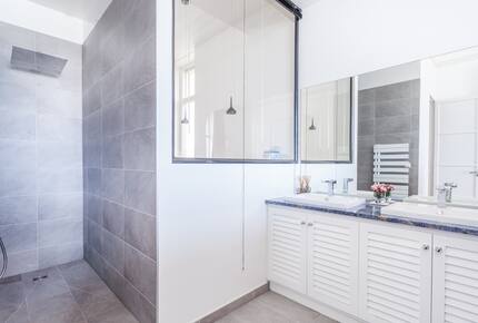 Sea & Sky Villa - Biarritz, France