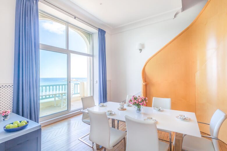 Sea & Sky Villa - Biarritz, France