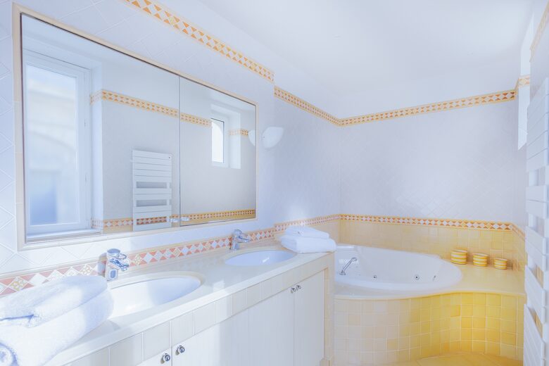 Sea & Sky Villa - Biarritz, France