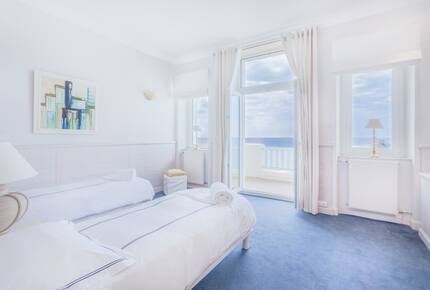 Sea & Sky Villa - Biarritz, France