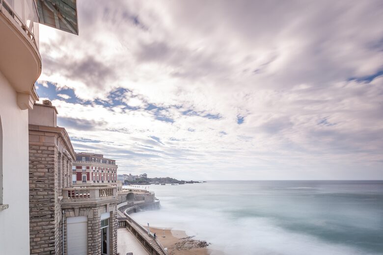 Sea & Sky Villa - Biarritz, France