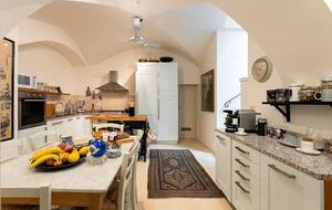 Lungarno Diaz Historic Retreat - Florence, Italy