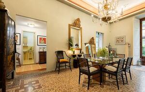 Lungarno Diaz Historic Retreat - Florence, Italy