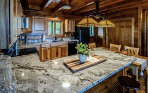 Appalachian Mountain Retreat - Fleetwood, North Carolina