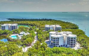 Majestic Marathon | The Heart of The Florida Keys - Marathon, Florida