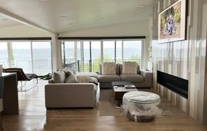 High Bluff Waterfront Contemporary Home in Gig Harbor - Gig Harbor, Washington