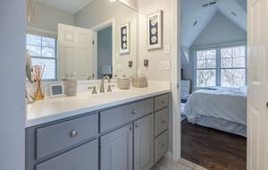 Charming Coastal Retreat | Spacious Beach House with Luxury Amenities - Fairfield, Connecticut