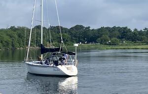 Charming Coastal Retreat | Spacious Beach House with Luxury Amenities - Fairfield, Connecticut