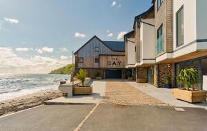 The Bay | Oceanfront Serenity in Cornwall’s Secret Hideaway - Cawsand, United Kingdom