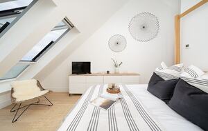 The Bay | Oceanfront Serenity in Cornwall’s Secret Hideaway - Cawsand, United Kingdom