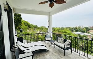 Kingston Urban Oasis Getaway - Kingston, Jamaica