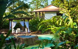 Blue Lagoon Villa | Misty Mountains Rainforest Retreat - Bellenden Ker, Australia