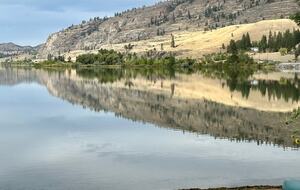 Lakeside Escape in Wine Country and Winter Wonderland - Oliver, Canada