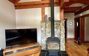 Lakeside Escape in Wine Country and Winter Wonderland - Oliver, Canada