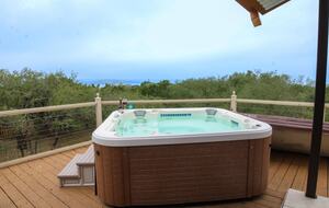 Looking Glass Place - Canyon Lake, Texas