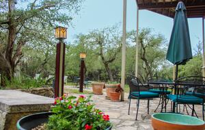 Looking Glass Place - Canyon Lake, Texas