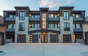 Cosmic Cowboy Retreat - Whitefish, Montana