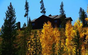 Oso's Overlook -- Make a Mountain of Memories - Fraser, Colorado