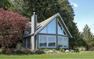 Pearl Point Beach House - Union Bay, Canada