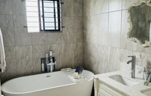 Kingston Urban Oasis Getaway - Kingston, Jamaica