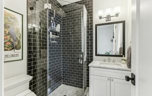 Tranquil Hollywood Retreat Near LA’s Iconic Attractions - Los Angeles, California