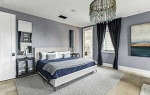 Tranquil Hollywood Retreat Near LA’s Iconic Attractions - Los Angeles, California