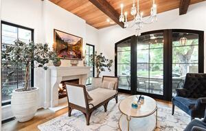 Large Denver Luxe - Denver, Colorado