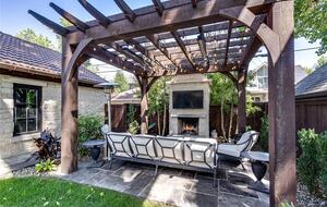 Large Denver Luxe - Denver, Colorado