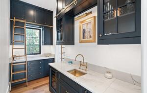 Large Denver Luxe - Denver, Colorado