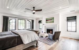 Large Denver Luxe - Denver, Colorado